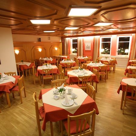 Hotel Am Kuhbogen 호프 외부 사진